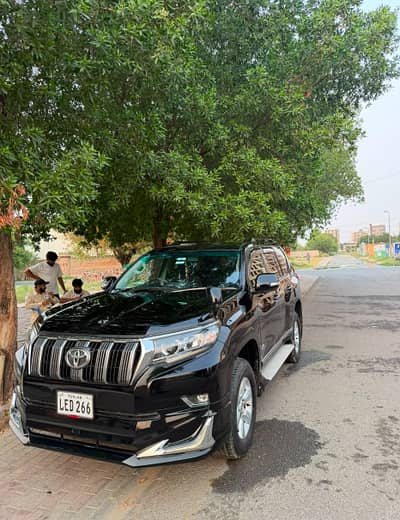 Car Rental Service- Tx Pardo, Haval, Fortuner, Land Cruiser, JAC, V8