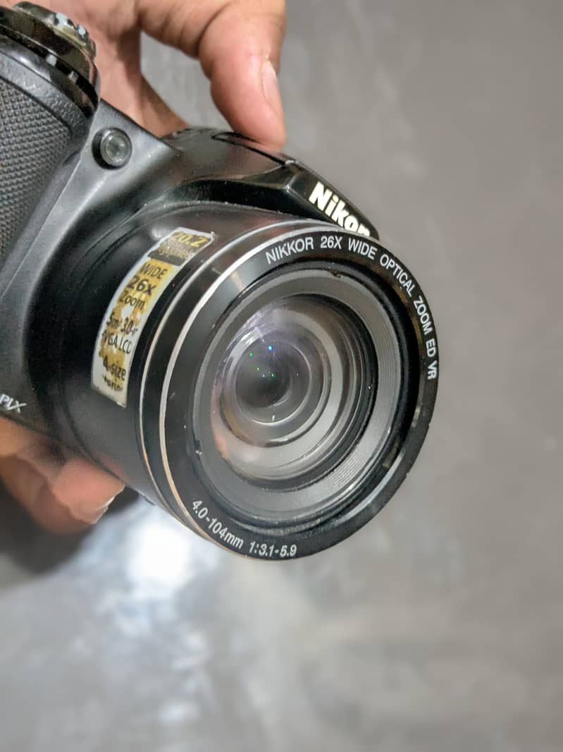 Nikon 3