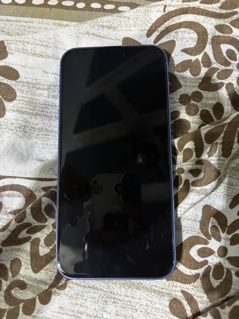 iPhone 16 plus 3