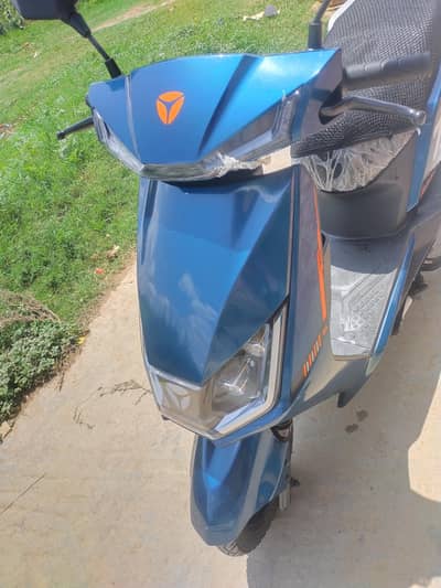 yeada T5l scooter 03107811891