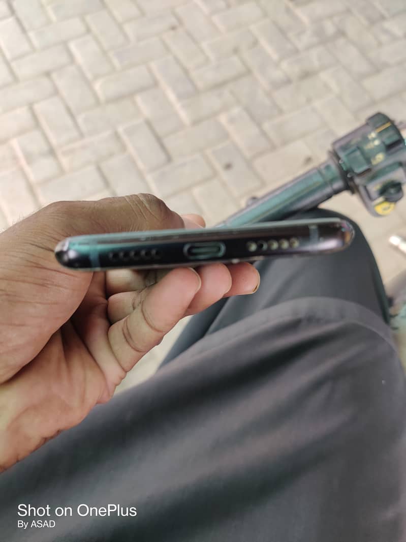 One Plus 6T 2