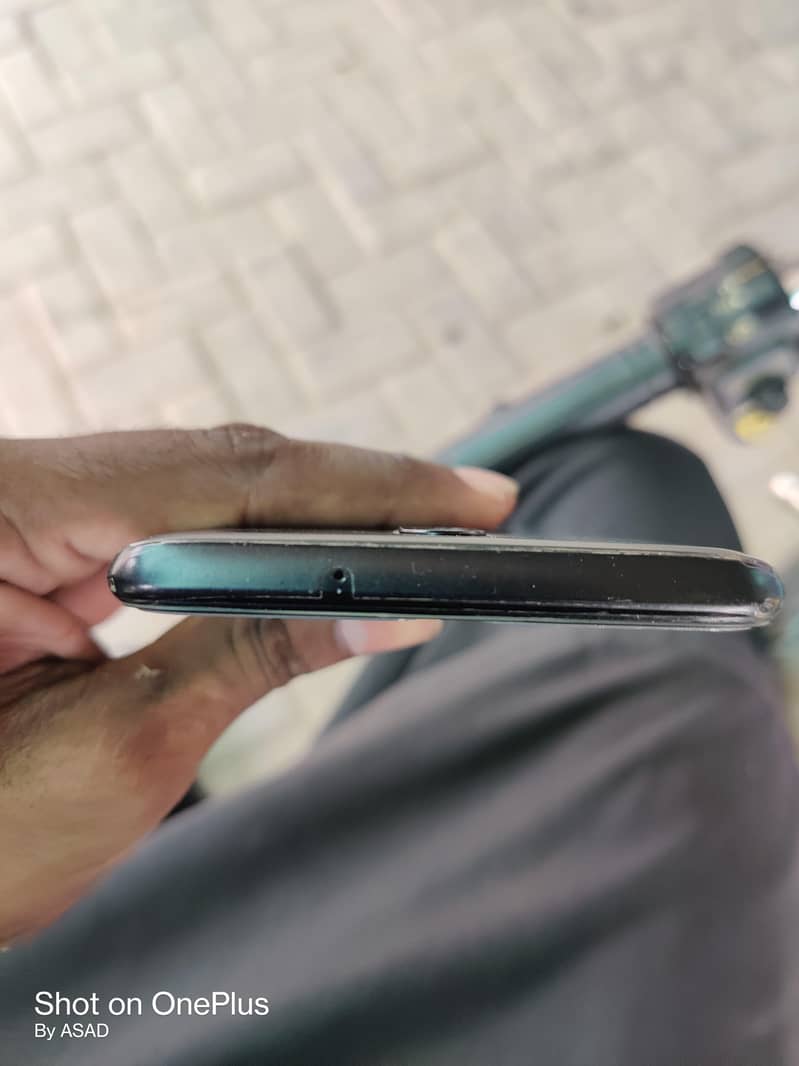 One Plus 6T 3