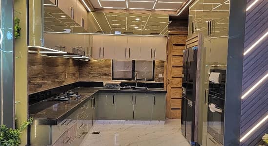 Stunning 12 Marla House In Bahria Enclave - Sector A Available