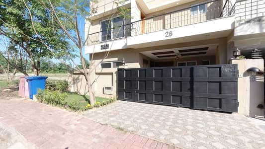 Back Open 8 Marla House For Sale