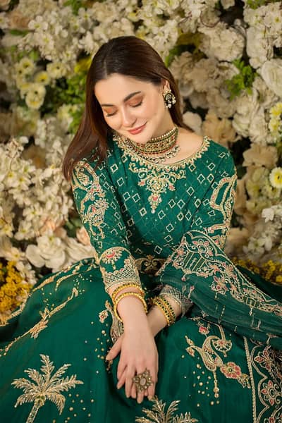  Naqshi – Amyra Luxury Formal 