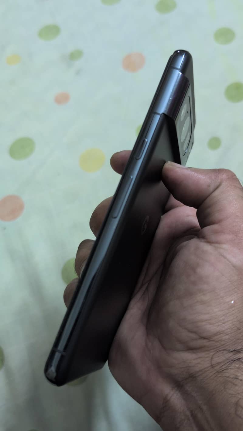 Google Pixel 8 Pro 1