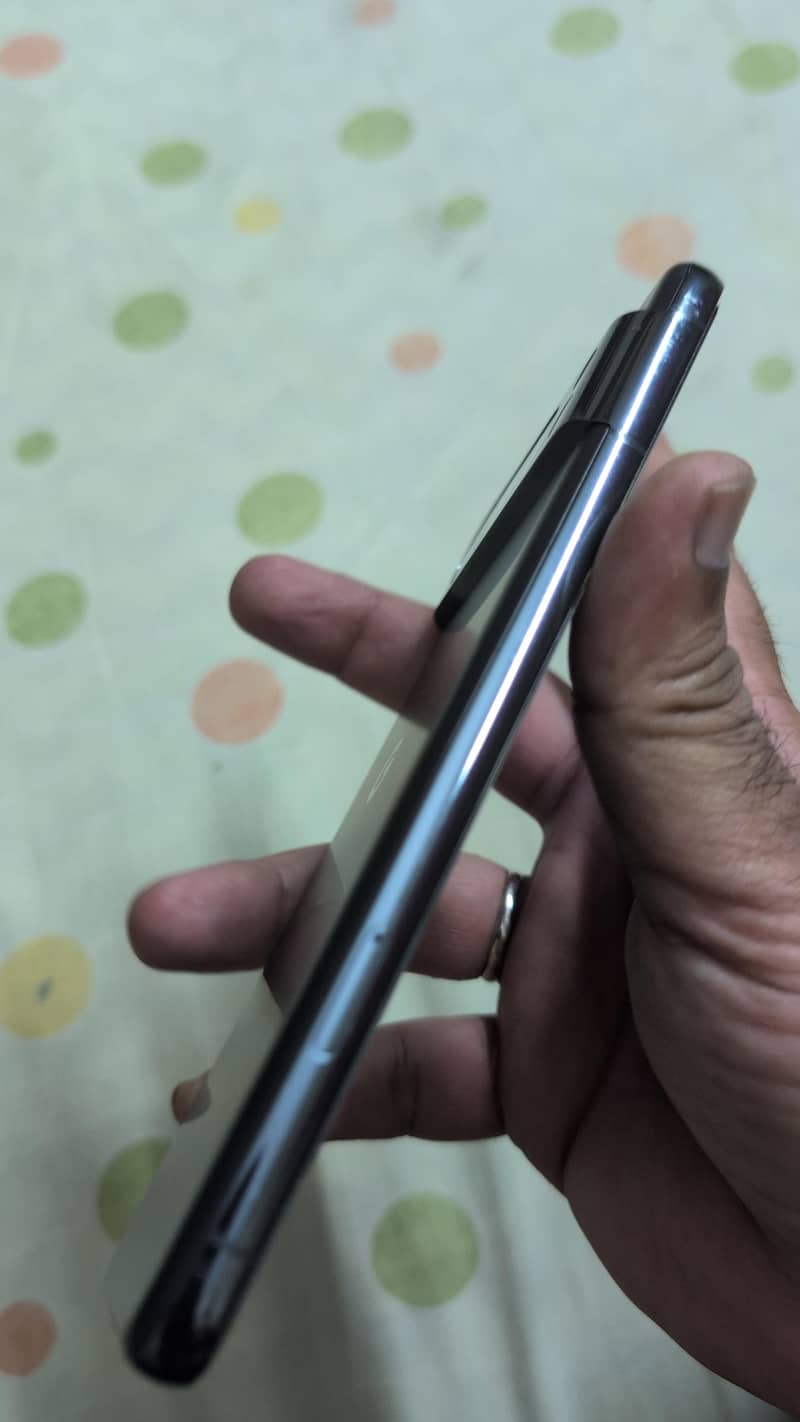 Google Pixel 8 Pro 5