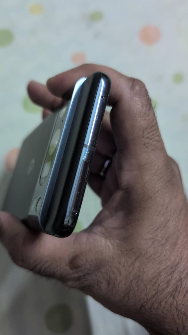 Google Pixel 8 Pro 9