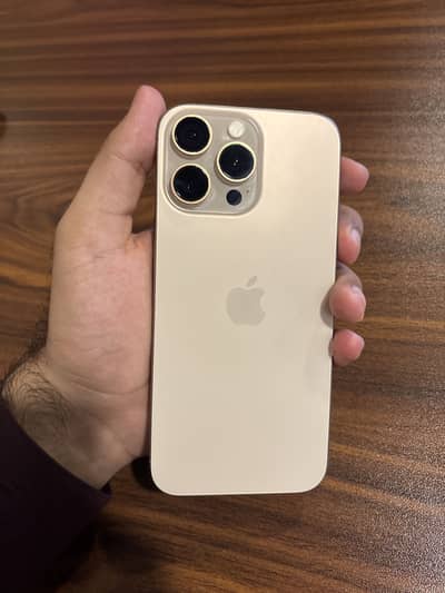 Apple iPhone 16 Pro Max