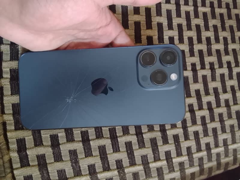 iPhone 15 pro max 1