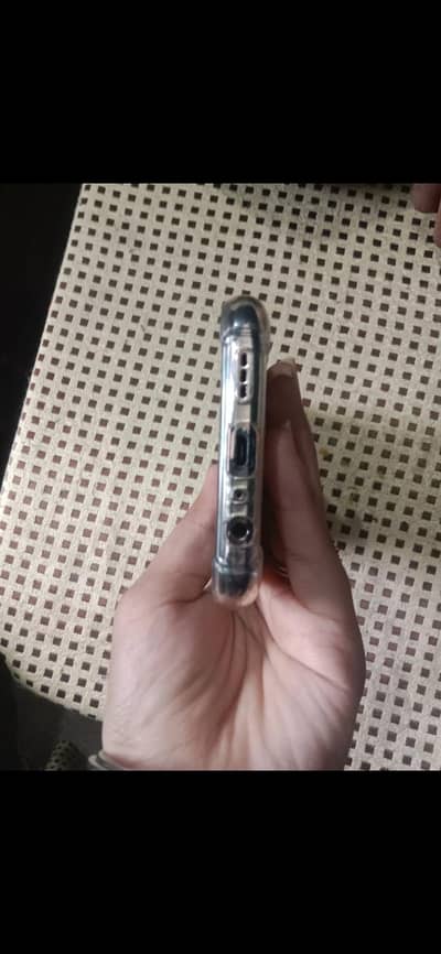 OPPO F11 256 gb lush camera with charger exchange possible 03234418573