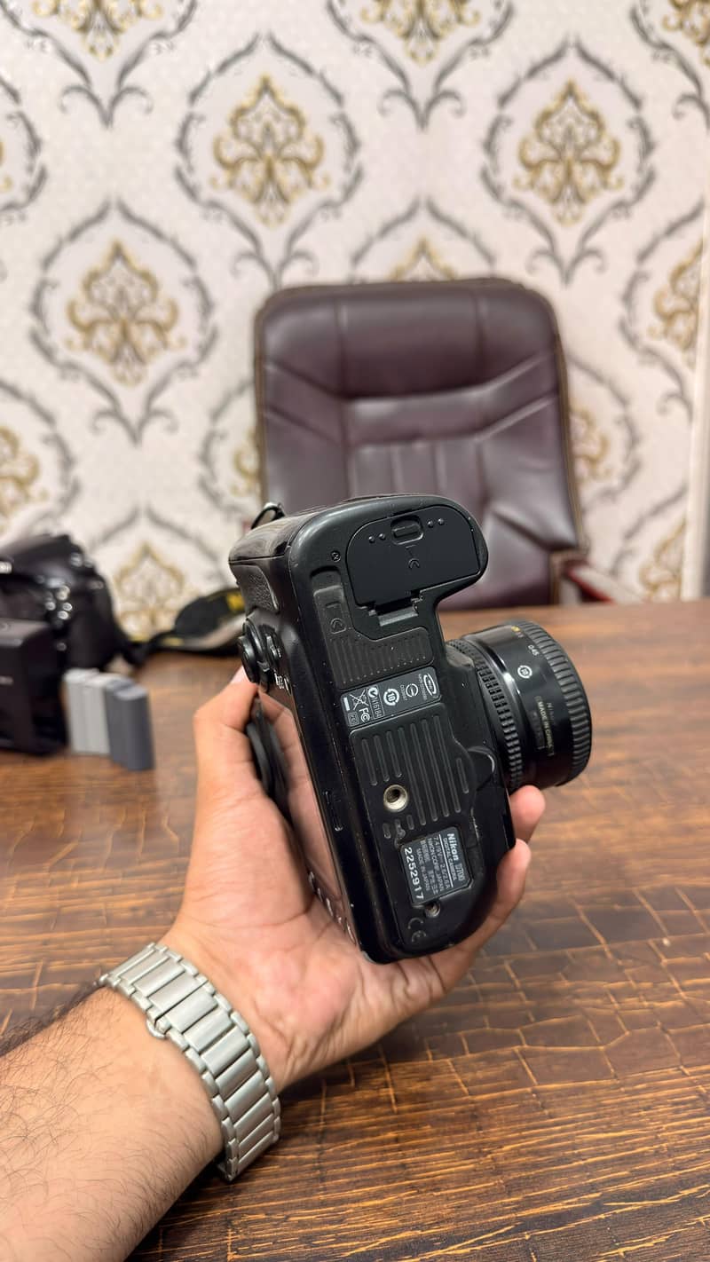 Nikon D700 4