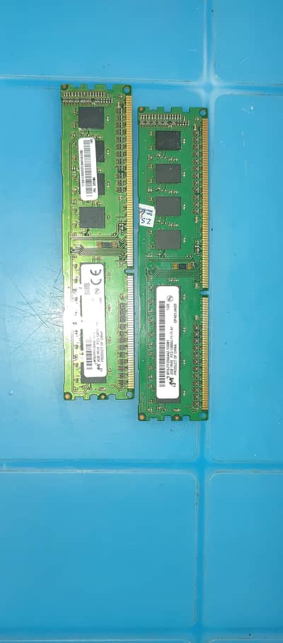 DAR3 RAM 4gb and 2 GB