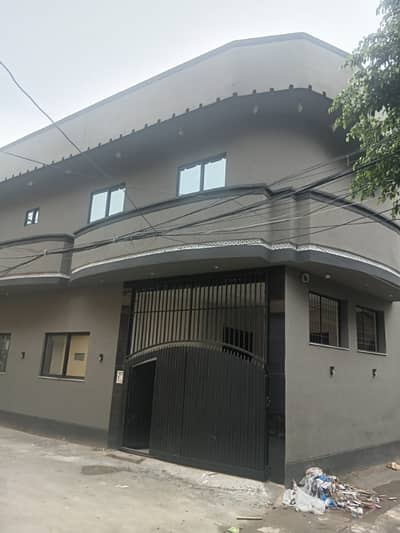 6 marla double story seprate house for rent