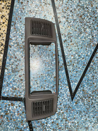 Corolla 2003-2008 centre ac vent and audio unit outer panel