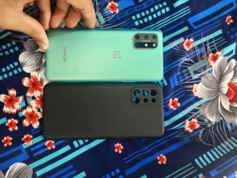 One Plus 8T 0