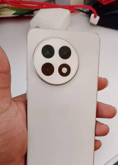 One Plus 13R