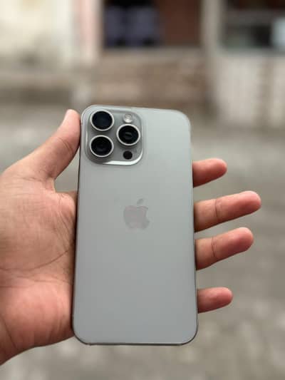 Apple iPhone 15 Pro Max