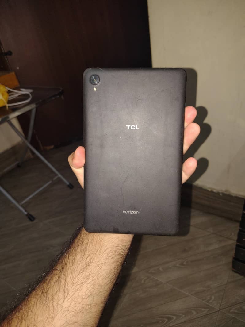TCL tab 0