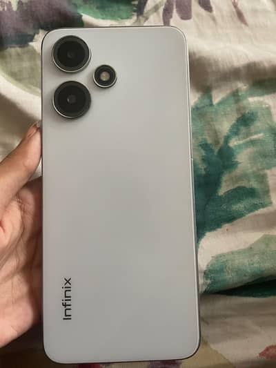 Infinix Hot 30