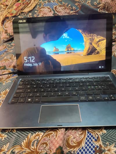 ASUS T300CHI TRANSFORMER BOOK SLIM EQL I5 5TH GEN  128GB SSD 4GB DDR3L