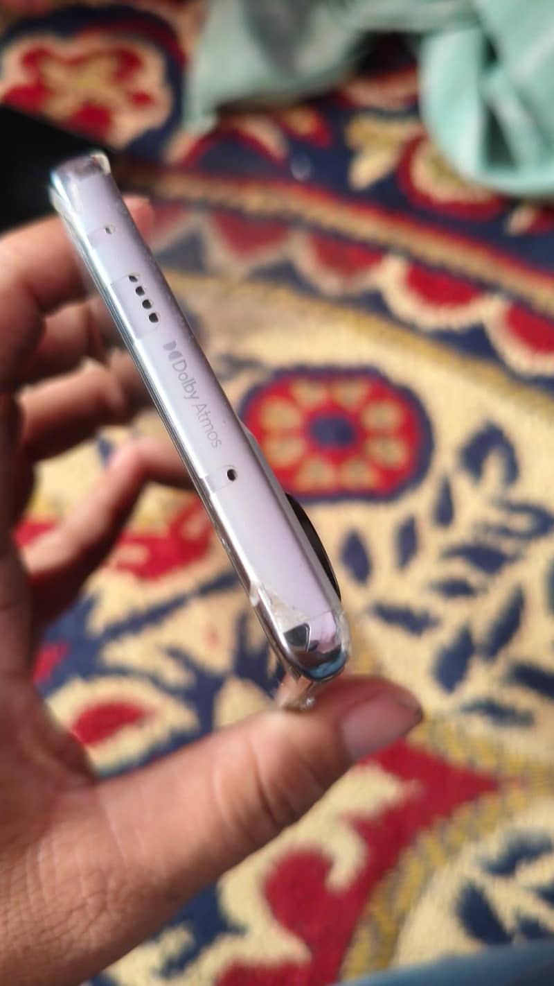 Tecno CAMON 40 Pro 1