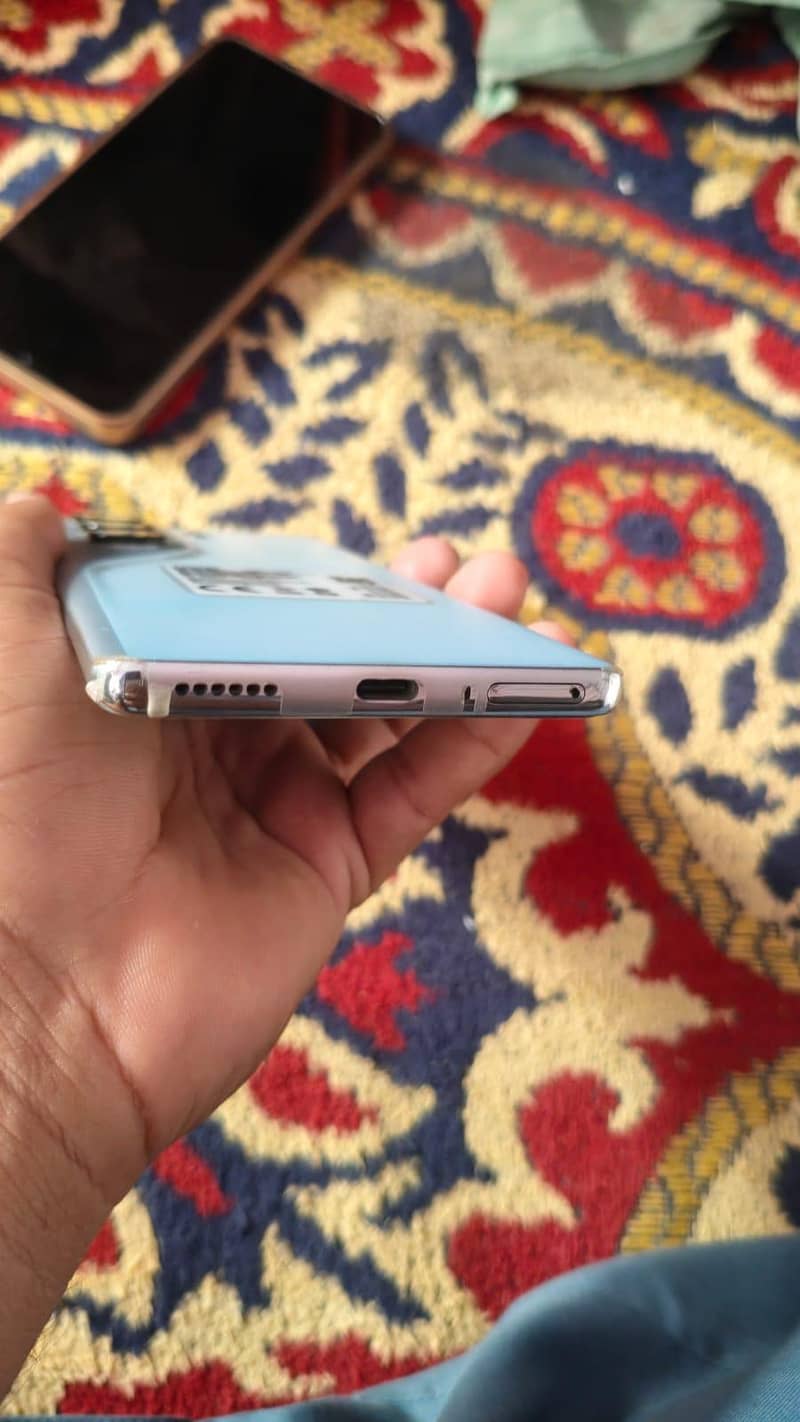 Tecno CAMON 40 Pro 3