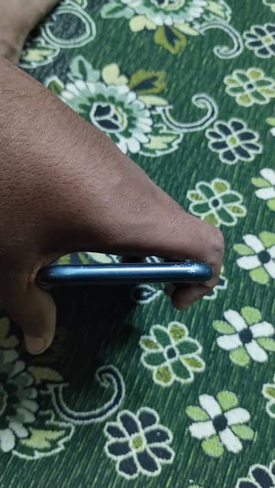 Apple iPhone XR