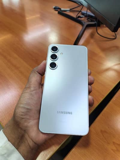 Samsung Mobile S24 Plus
