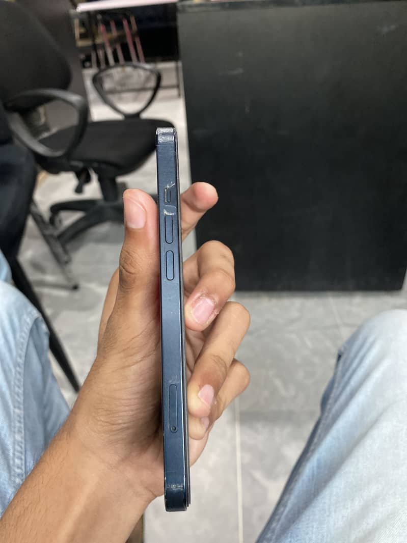 Iphone 13 3