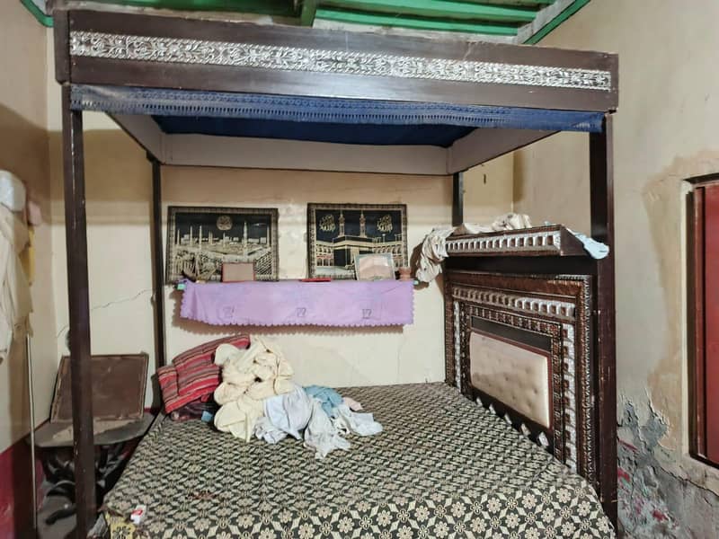 used bed set 1