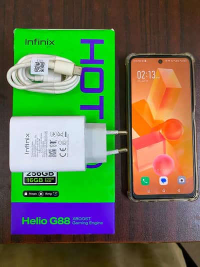 Infinix Hot 40 8 + 8 ram 256 ROM condition 10 by 10 urgent sale