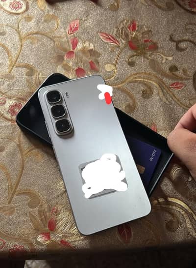 Infinix HOT 60i