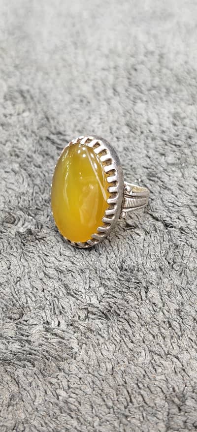 yellow aqeeq chandi ring