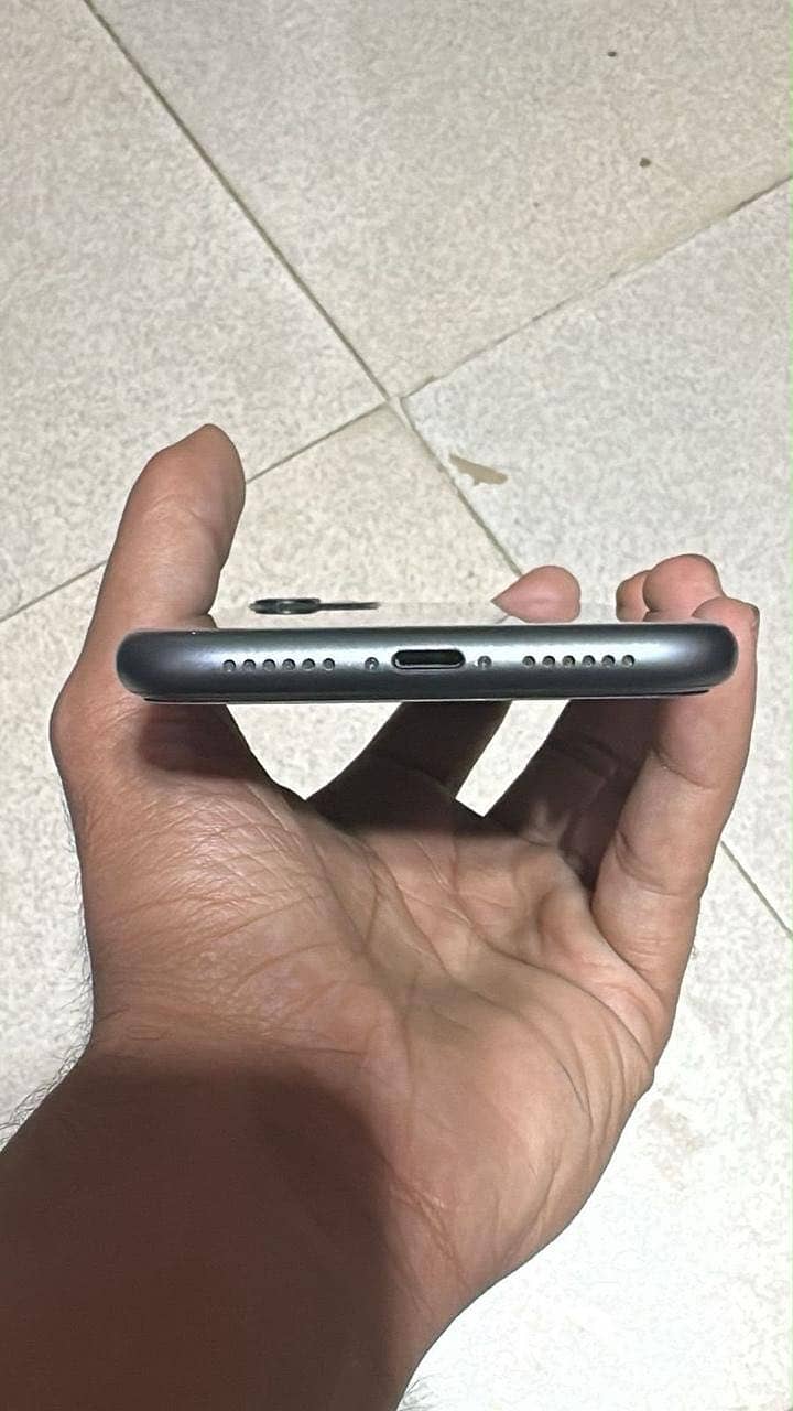 Apple iPhone 0