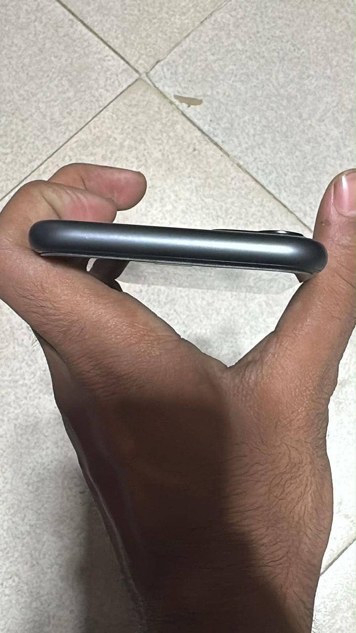 Apple iPhone 3