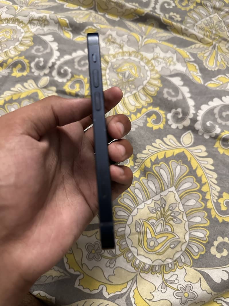 Iphone 12 mini 1