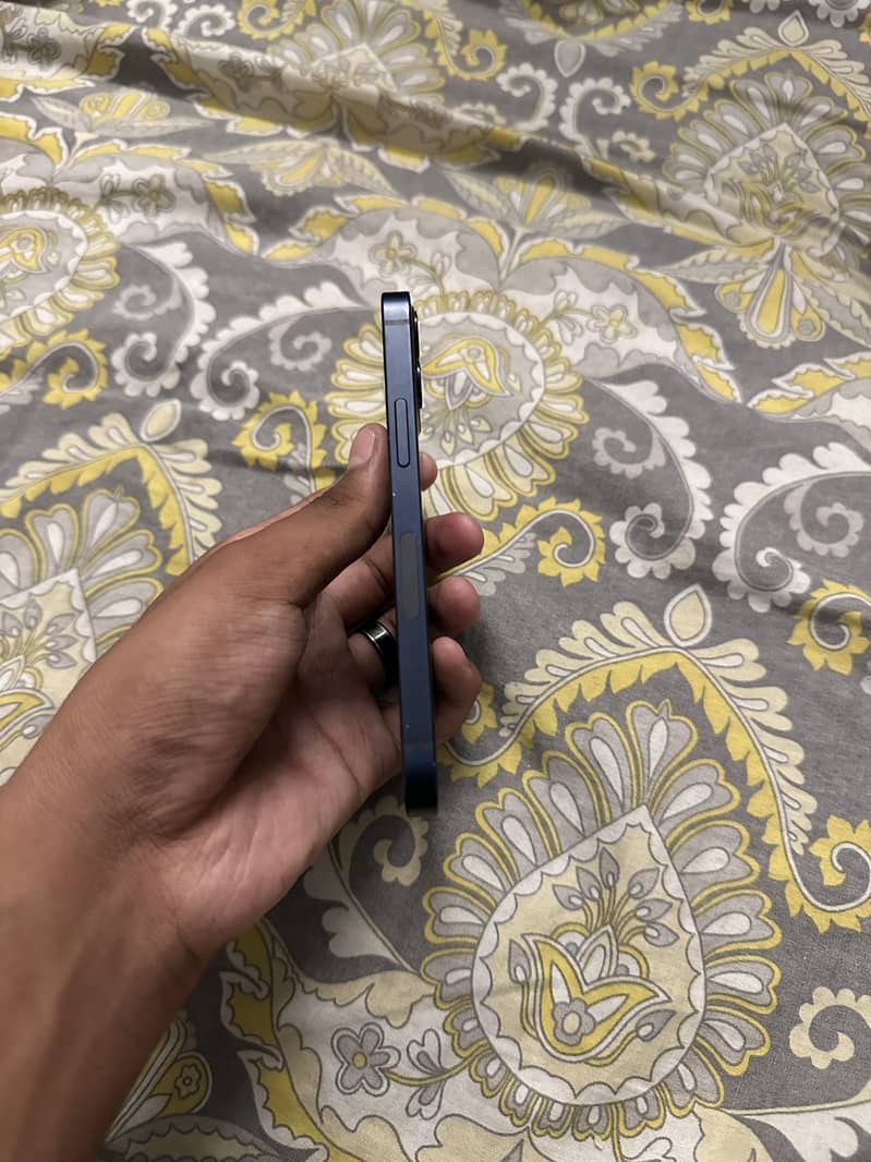 Iphone 12 mini 2
