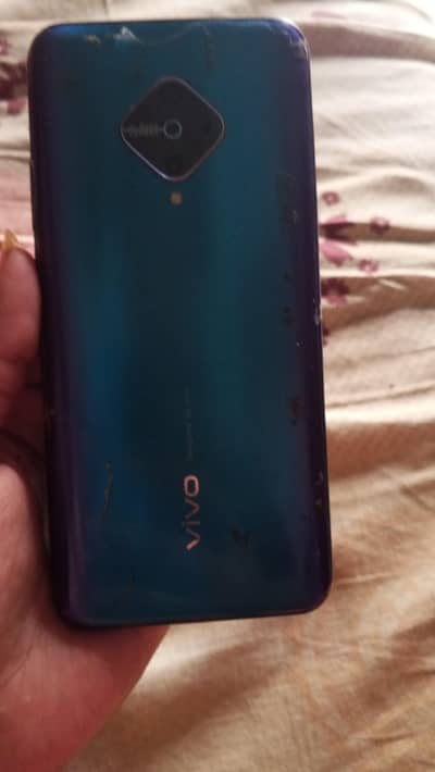 V2024
