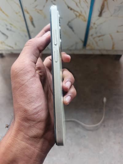 Realme C75