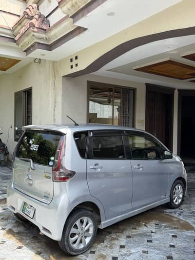 Nissan Dayz Highway Star 2016/17 contact no: 03156201081