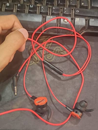 Ronin R007 Gaming Headphones (3.5mm Jack / Dual Mic) – Best for PUBG
