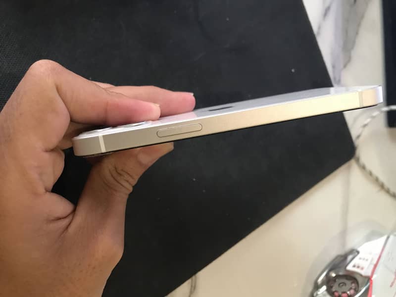 Iphone 12 mini 2