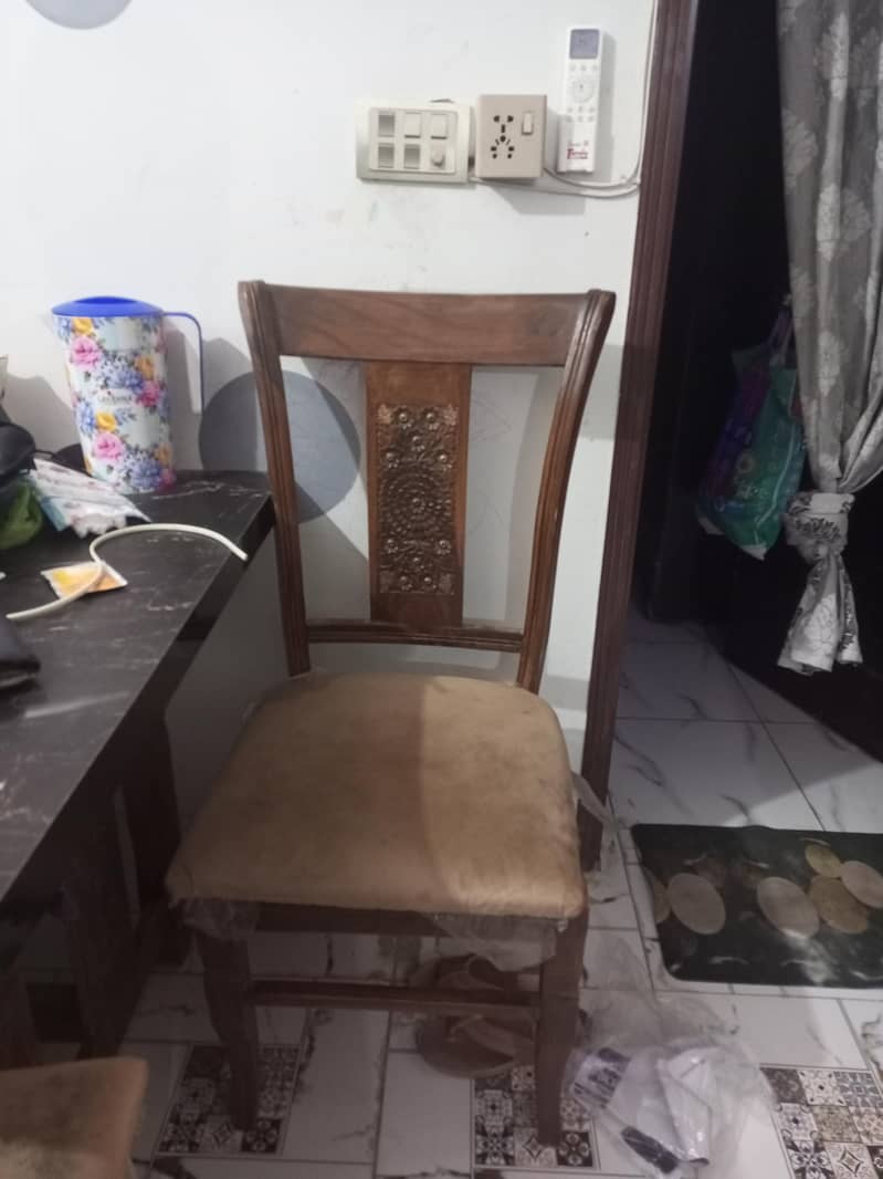 dinning table 3