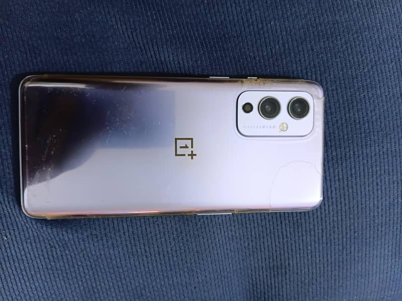 OnePlus 9 3