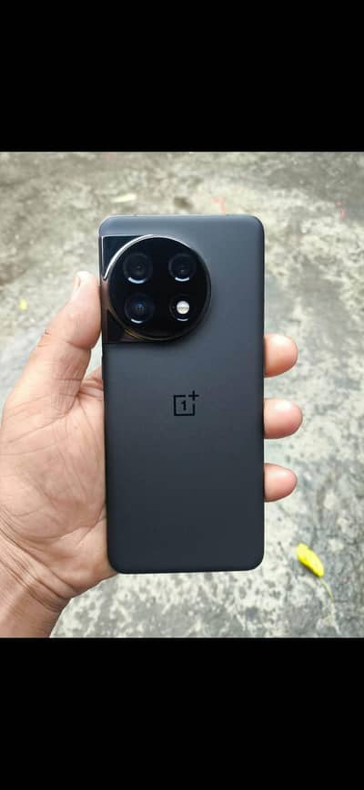 One Plus 11 16/256gb exchange possible