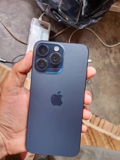 iPhone 15 Pro Max
