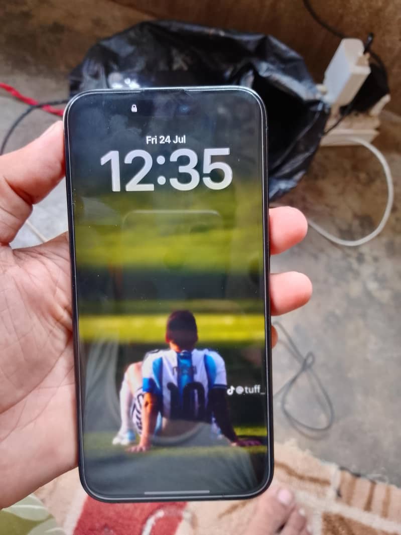 iPhone 15 Pro Max 3