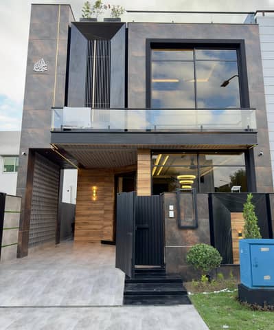5 MARLA MODERN DESIGN HOUSE FOR RENT IN DHA PHASE 9 TOWN