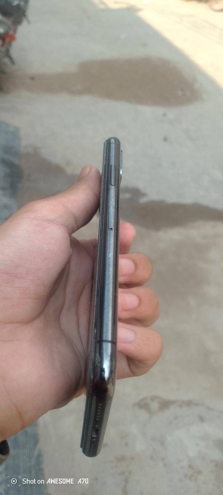 Apple iPhone X 5